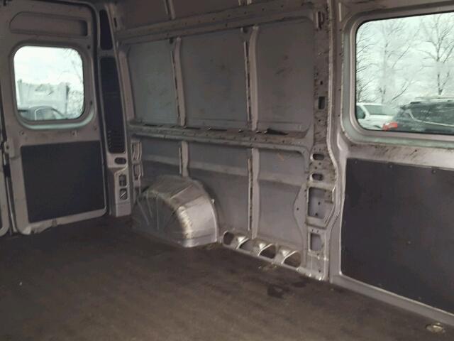 3C6TRVDG8GE119835 - 2016 RAM PROMASTER 银色 照片 6
