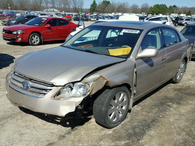 4T1BK36B57U227146 - 2007 TOYOTA AVALON XL GOLD photo 2