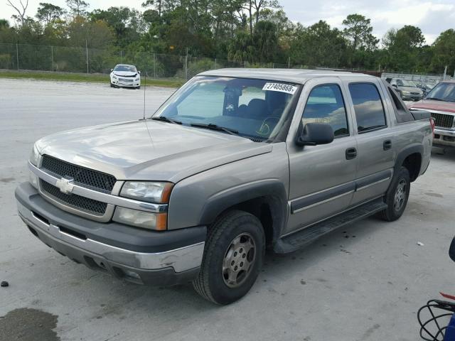 3GNEK13T23G227399 - 2003 CHEVROLET AVALANCHE GRAY photo 2