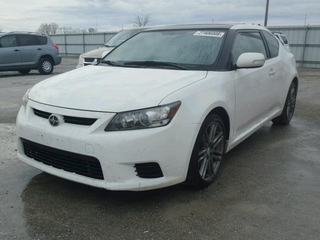 JTKJF5C74D3063818 - 2013 TOYOTA SCION TC 白色 照片 2