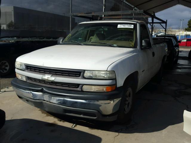 1GCEC14W5YE136396 - 2000 CHEVROLET SILVERADO WHITE photo 2