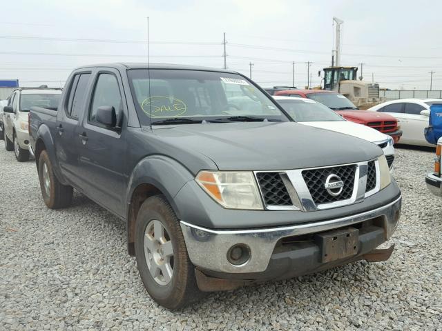 1N6AD07W46C465601 - 2006 NISSAN FRONTIER C GRAY photo 1