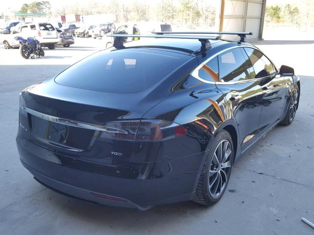 5YJSA1E2XFF112160 - 2015 TESLA MODEL S BLACK photo 4