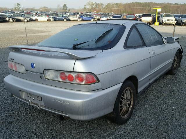 JH4DC4469YS009955 - 2000 ACURA INTEGRA GS SILVER photo 4