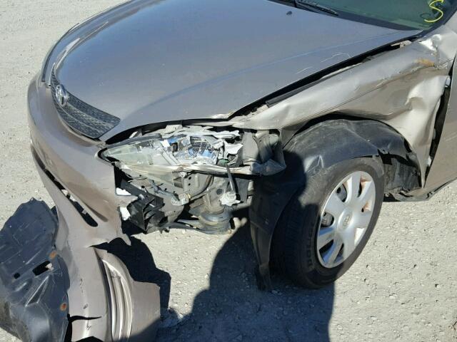 4T1BE30K03U752402 - 2003 TOYOTA CAMRY LE TAN photo 9