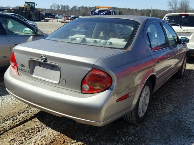 JN1CA31D21T621790 - 2001 NISSAN MAXIMA GXE GRAY photo 4