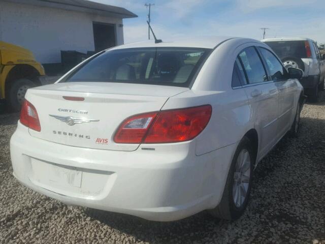 1C3CC5FD6AN132474 - 2010 CHRYSLER SEBRING LI WHITE photo 4