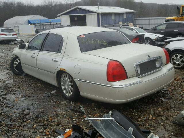 1LNHM81V67Y628944 - 2007 LINCOLN TOWN CAR S WHITE photo 3