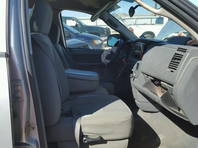 3D7KR28C46G208546 - 2006 DODGE RAM 2500 S SILVER photo 5