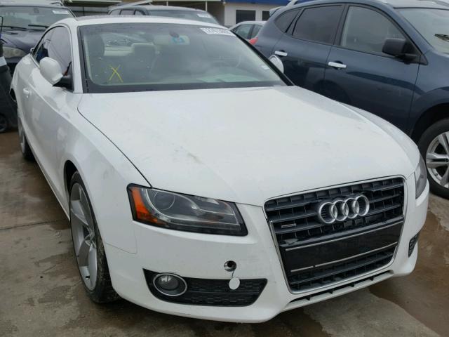 WAULFAFR8BA030641 - 2011 AUDI A5 PREMIUM WHITE photo 1