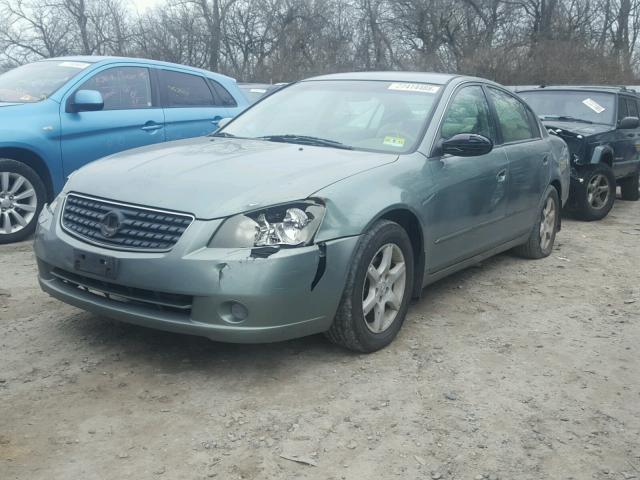 1N4AL11D05N417203 - 2005 NISSAN ALTIMA S GREEN photo 2