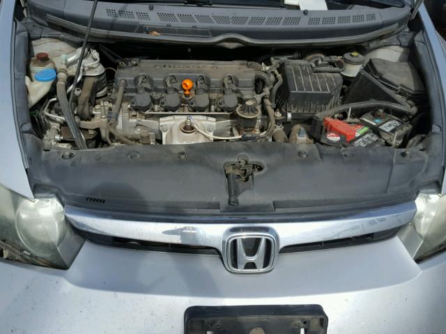 2HGFA165X8H523812 - 2008 HONDA CIVIC LX SILVER photo 7