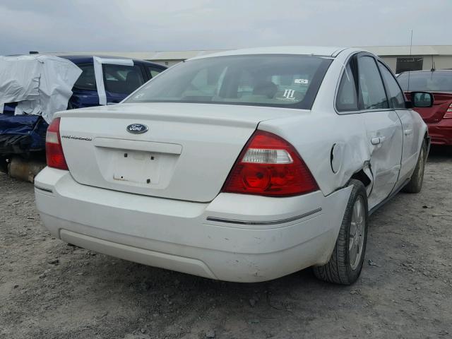 1FAFP23155G151281 - 2005 FORD FIVE HUNDR WHITE photo 4