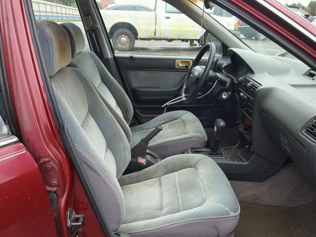 1HGCB7643PA177772 - 1993 HONDA ACCORD DX RED photo 5