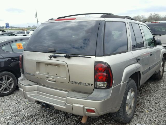 1GNDS13S532106183 - 2003 CHEVROLET TRAILBLAZE GRAY photo 4