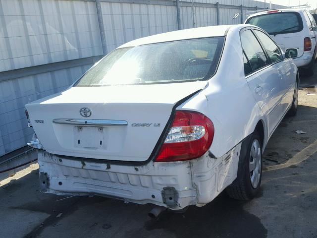 4T1BE32K13U204891 - 2003 TOYOTA CAMRY LE WHITE photo 4