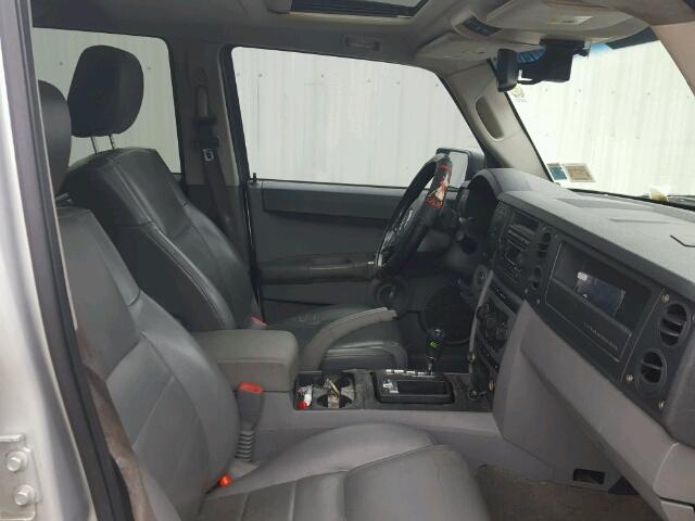 1J8HG48NX6C363444 - 2006 JEEP COMMANDER 银色 照片 5