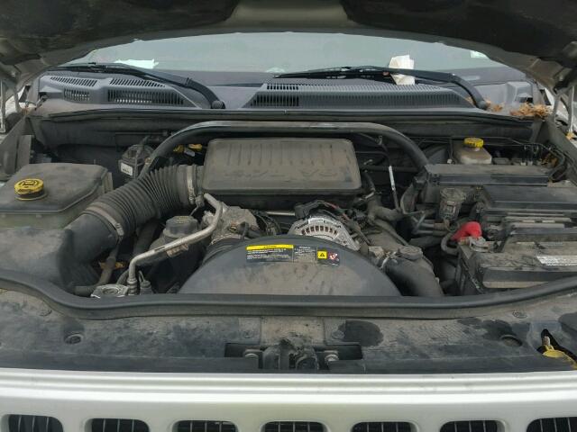 1J8HG48NX6C363444 - 2006 JEEP COMMANDER 银色 照片 7