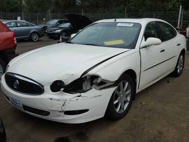 2G4WE567451313184 - 2005 BUICK LACROSSE C WHITE photo 2