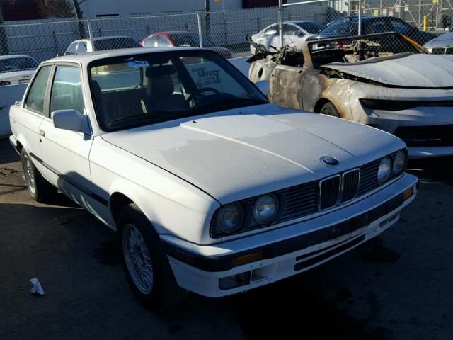 WBAAA1318LEC65817 - 1990 BMW 325 I WHITE photo 1