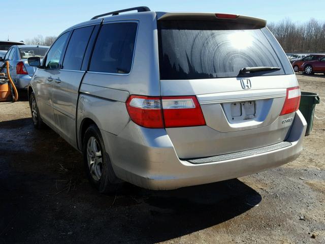 5FNRL386X6B425227 - 2006 HONDA ODYSSEY EX SILVER photo 3