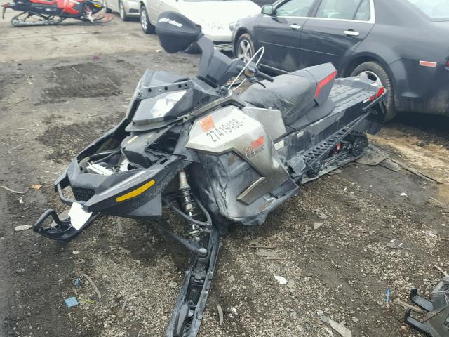 2BPSDNEA2EV000081 - 2014 SKID GSX SE GRAY photo 2