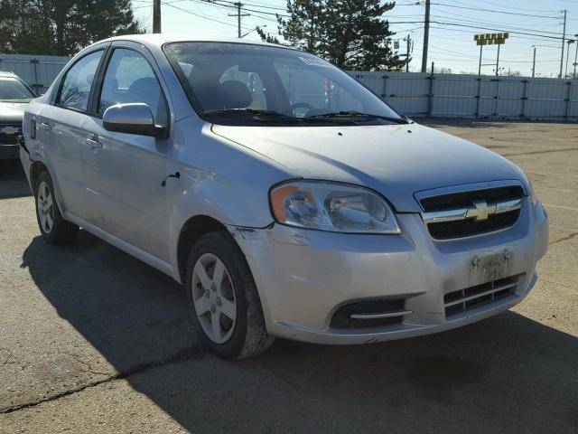 KL1TD56698B092047 - 2008 CHEVROLET AVEO BASE SILVER photo 1