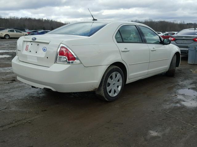 3FAHP06Z68R108645 - 2008 FORD FUSION S WHITE photo 4