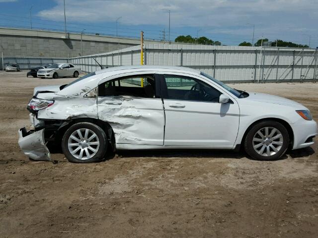 1C3CCBBB9CN160789 - 2012 CHRYSLER 200 TOURIN WHITE photo 10