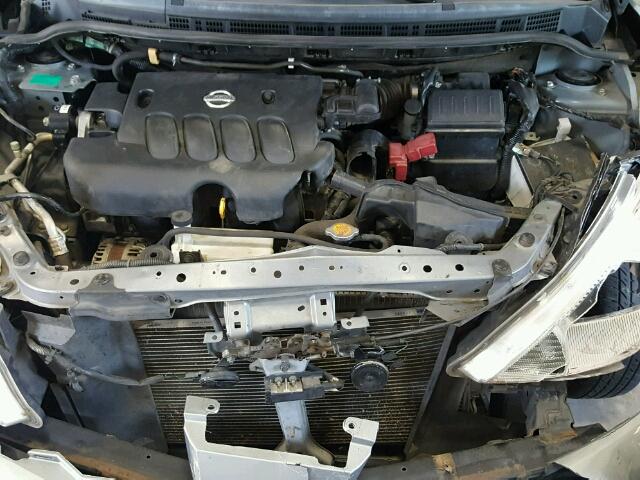 3N1BC11E48L374564 - 2008 NISSAN VERSA S SILVER photo 7