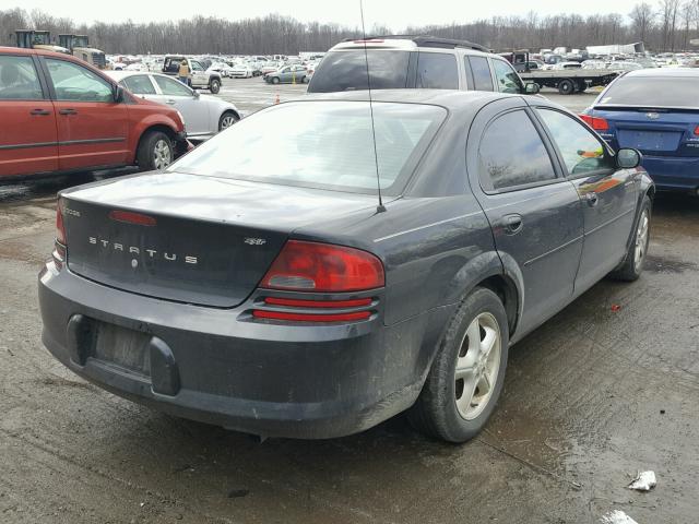 1B3EL46X23N561771 - 2003 DODGE STRATUS SE BLACK photo 4