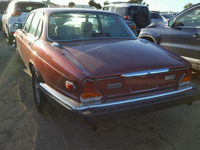 SAJAY1349HC470010 - 1987 JAGUAR XJ6 VANDEN RED photo 3