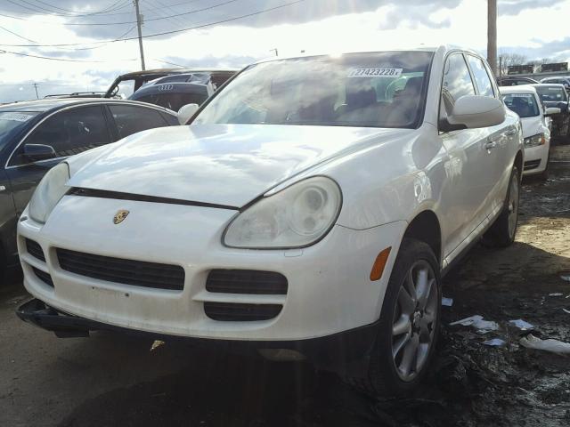 WP1AB29P74LA69605 - 2004 PORSCHE CAYENNE S WHITE photo 2