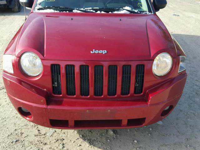 1J8FF47W97D409779 - 2007 JEEP COMPASS RED photo 9