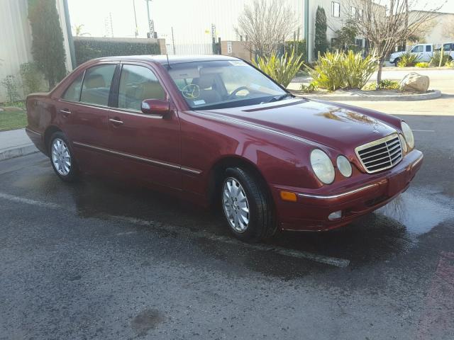 WDBJF65J0YB003115 - 2000 MERCEDES-BENZ E 320 MAROON photo 1