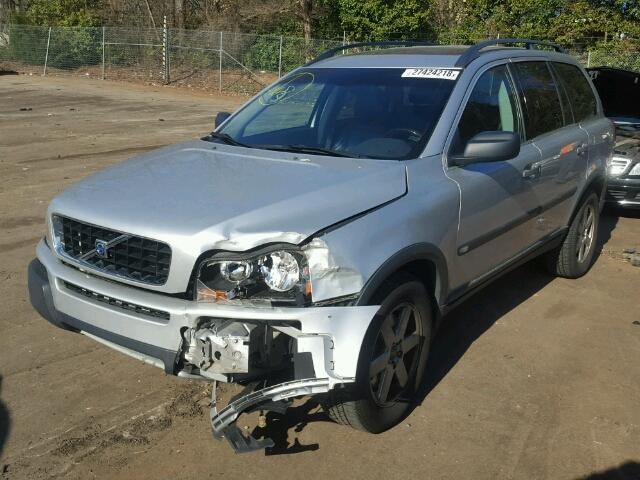 YV4CY592561251376 - 2006 VOLVO XC90 SILVER photo 2