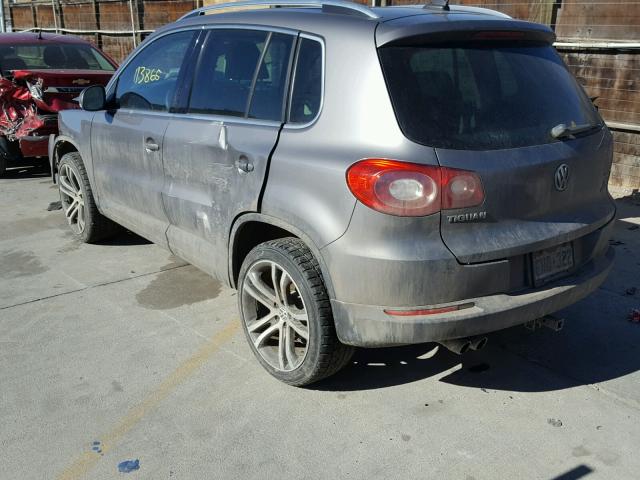 WVGBV7AX7AW512511 - 2010 VOLKSWAGEN TIGUAN SE 银色 照片 3