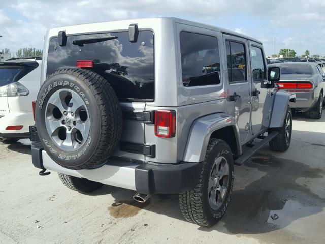 1C4HJWEG8FL543340 - 2015 JEEP WRANGLER U SILVER photo 4