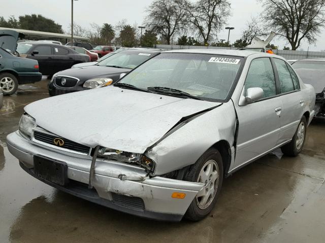 JNKCP01D6ST523663 - 1995 INFINITI G20 SILVER photo 2