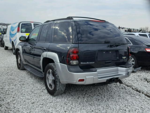 1GNDT13S642232874 - 2004 CHEVROLET TRAILBLAZE GRAY photo 3