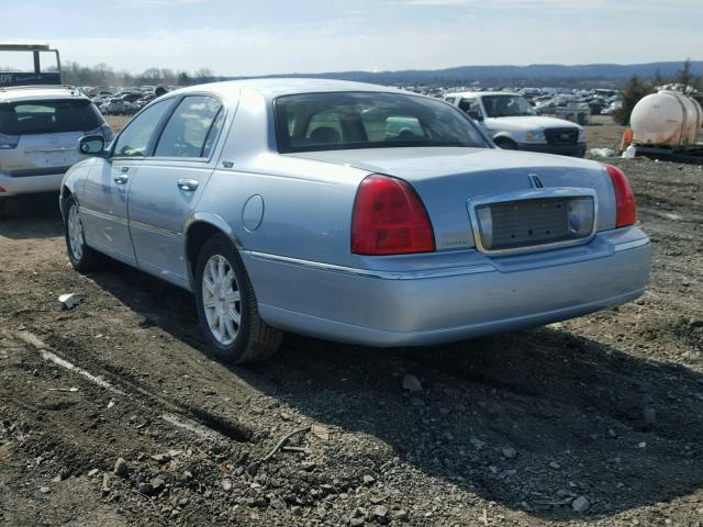 2LNHM82V79X612799 - 2009 LINCOLN TOWN CAR S BLUE photo 3