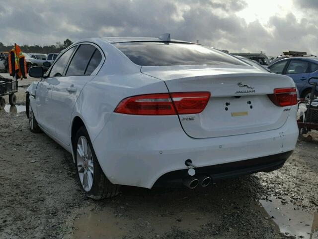 SAJAD4BN4HA955495 - 2017 JAGUAR XE PREMIUM WHITE photo 3