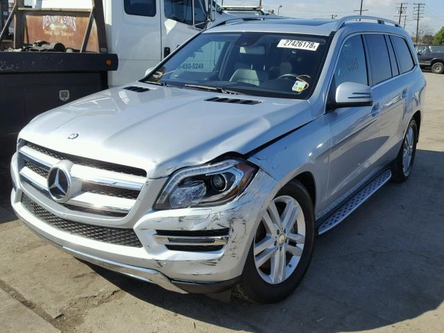 4JGDF7CE4DA175329 - 2013 MERCEDES-BENZ GL 450 4MA SILVER photo 2