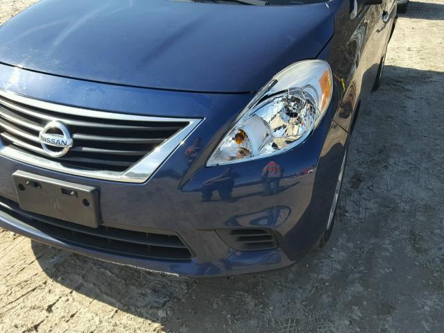 3N1CN7AP9DL858694 - 2013 NISSAN VERSA S BLUE photo 9