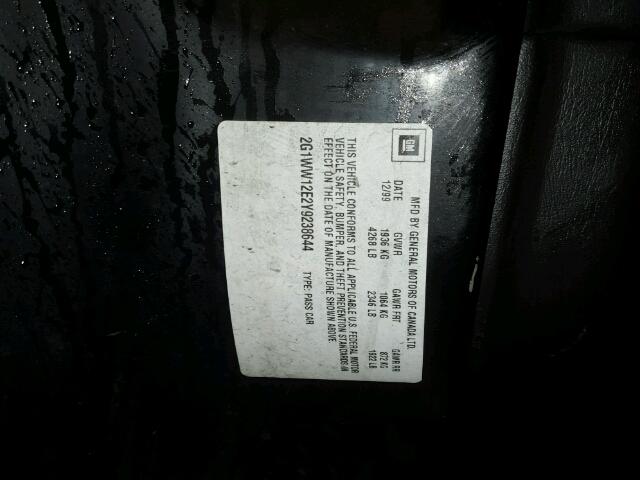 2G1WW12E2Y9238644 - 2000 CHEVROLET MONTE CARL შავი ფოტო 10