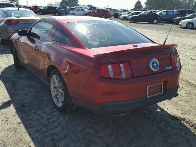 1ZVBP8AN3A5145242 - 2010 FORD MUSTANG RED photo 3