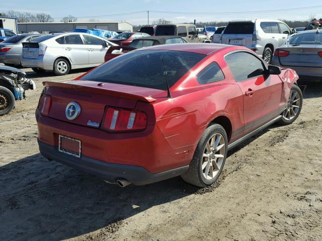 1ZVBP8AN3A5145242 - 2010 FORD MUSTANG RED photo 4