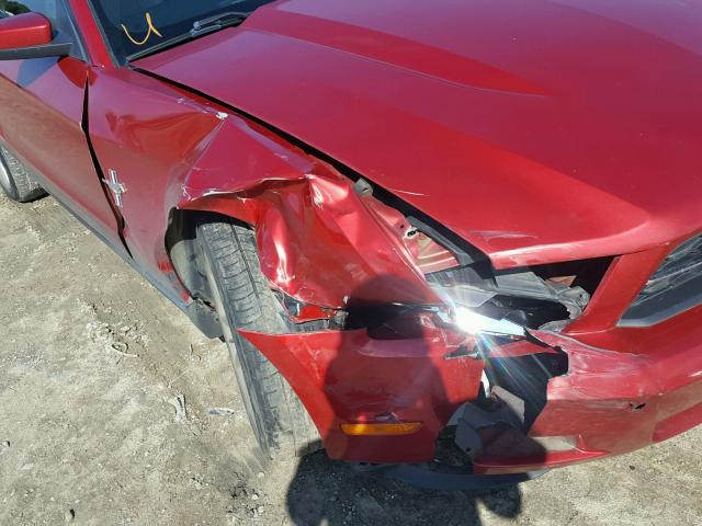 1ZVBP8AN3A5145242 - 2010 FORD MUSTANG RED photo 9