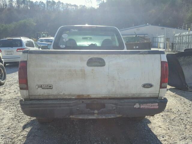 1FTRF17222NA37530 - 2002 FORD F150 WHITE photo 6