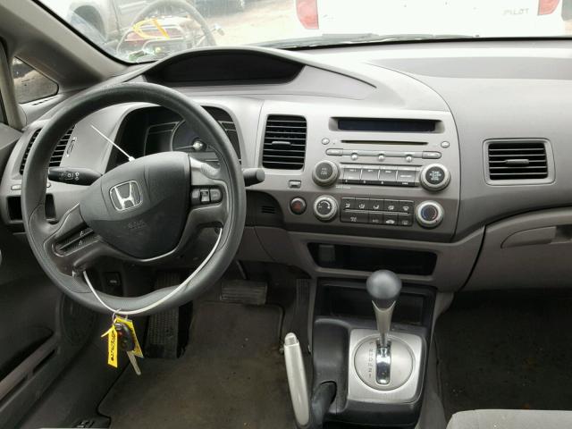 1HGFA16536L111778 - 2006 HONDA CIVIC LX GRAY photo 9